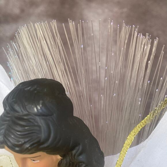 Fiber Optic Angel Christmas Tree Topper Colorful LED Lights Plays Silent Night - Picture 11 of 12